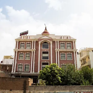 Oyo 8947 Vedanta Hotel
