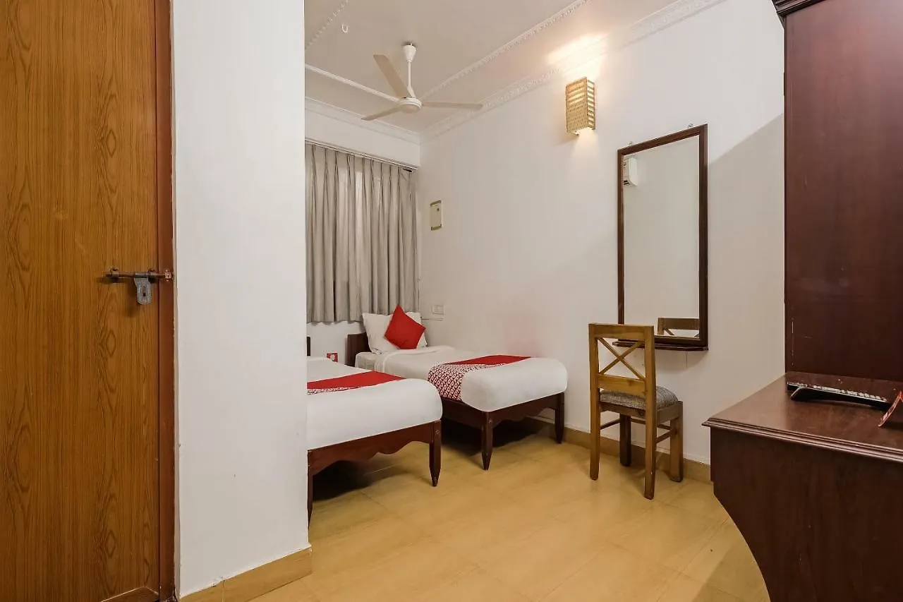 Rasa Hotel Kochi 3*,